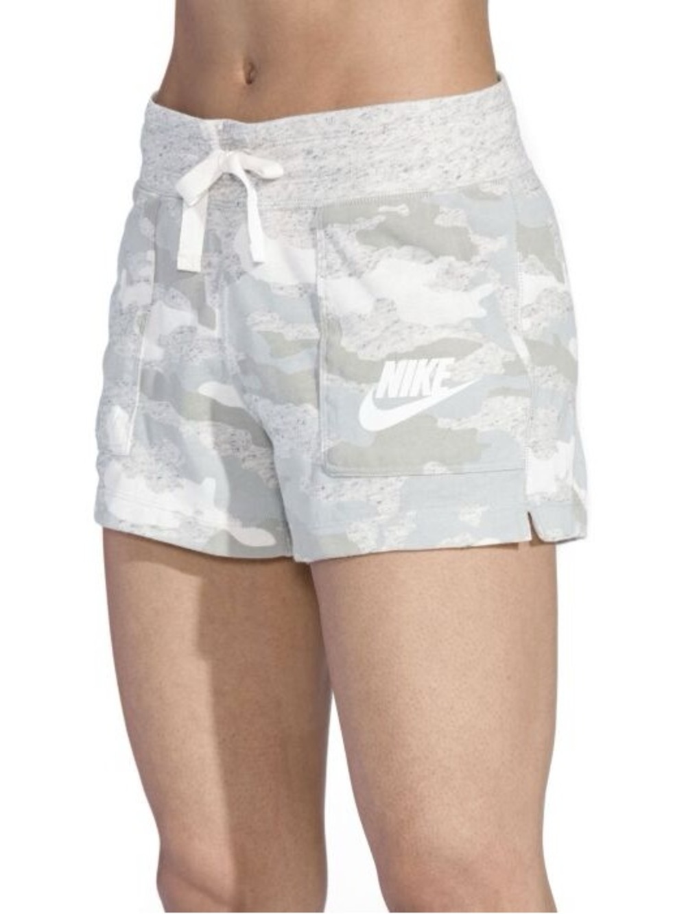 Nike Damen Shorts Gym Vintage Camo